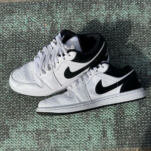 Nike Air Jordan’s Men’s Size 8